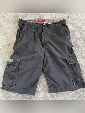 Vintage 90s UNIONBAY Men's Black Cargo Shorts